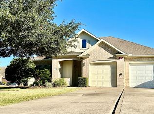 514 Dovecoft Ln, Rosenberg, TX 77469