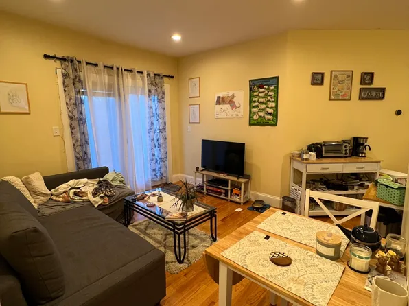 (undisclosed Address), Somerville, MA 02144