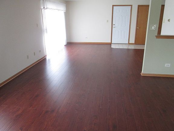 5th image of 7900 S Nordica Ave #2N