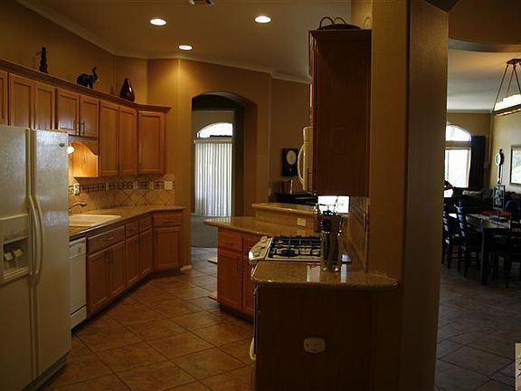 2nd image of 82729 S Odlum Dr