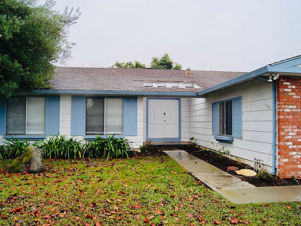 1st image of 960 Aster Ct