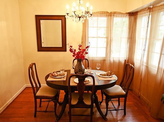 Formal dining room