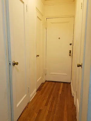 Rented by Elite Team Realty LLC | media 7