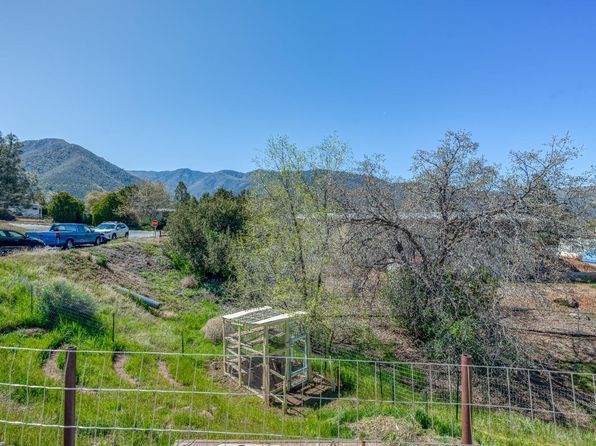 11 Balsam Dr, Bodfish, CA 93205