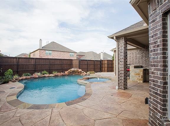 2nd image of 13126 Scotch Pine Dr