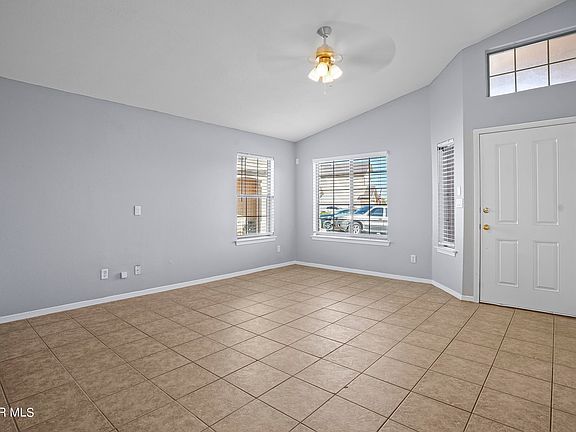 5th image of 3973 Tierra Sur Pl