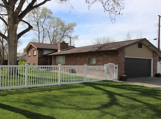 15 S Winchester Ave, Miles City, MT 59301