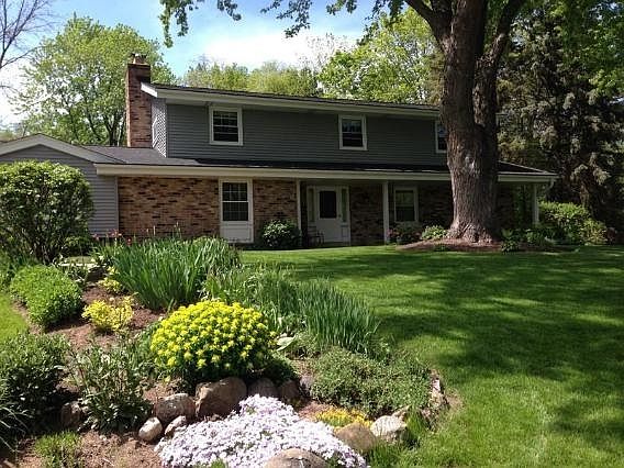 2nd image of 2795 Woodbridge Ct
