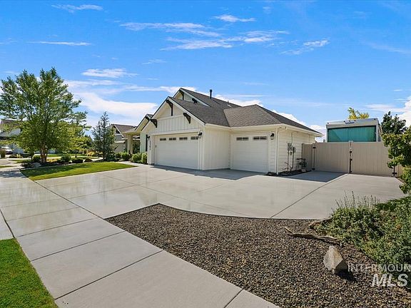 5th image of 1301 E Timber Trail Dr