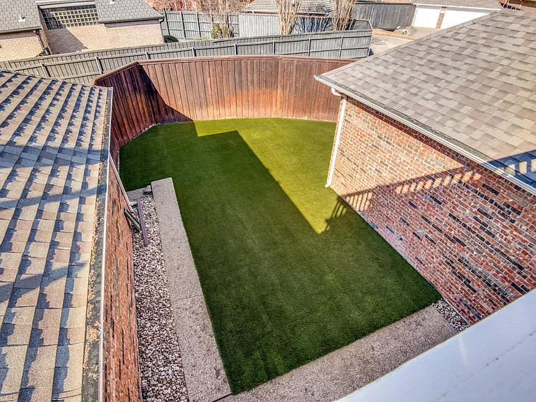 balcony view rear