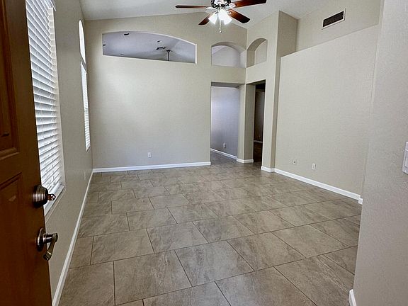 3rd image of 4921 W Wahalla Ln