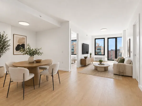 99 Fleet Place image 1 of 18