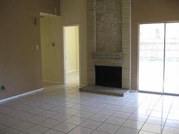 5th image of 6920 Foxport Ln