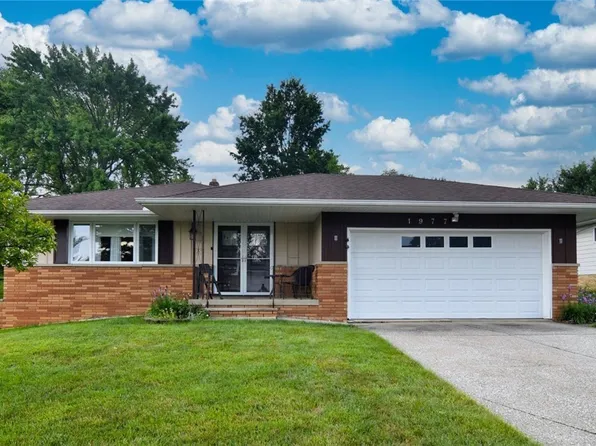1977 Jacqueline Dr, Parma, OH 44134