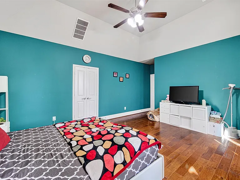 17103 Mulben Ct — Photo 34