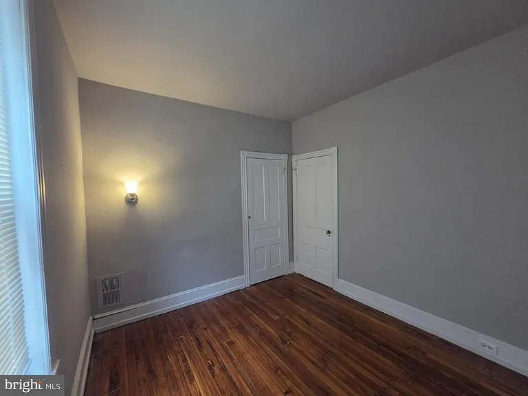 5109 Knox St — Photo 16