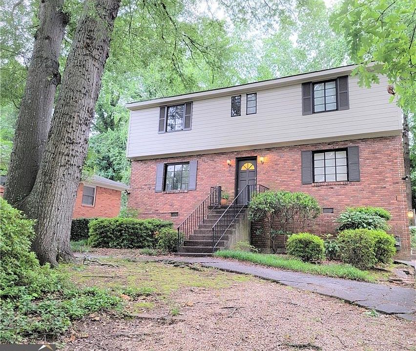 1st image of 1321 Stillwood Dr NE APT B