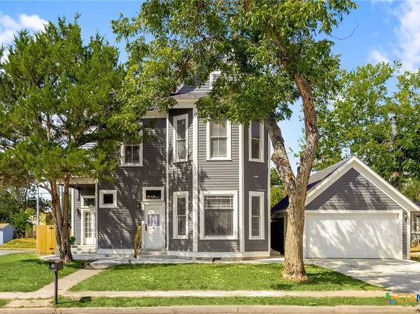 400 N Bowie St, Seguin, TX 78155