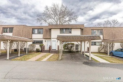 3 Pebblestone Cir #3 Photo 1