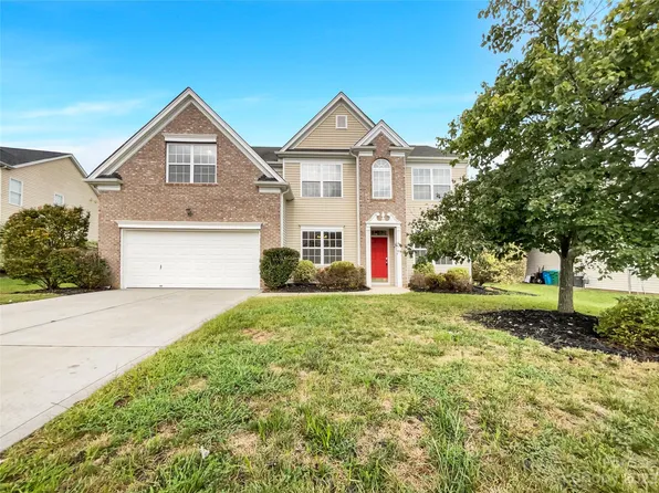 6116 The Meadows Ln, Harrisburg, NC 28075