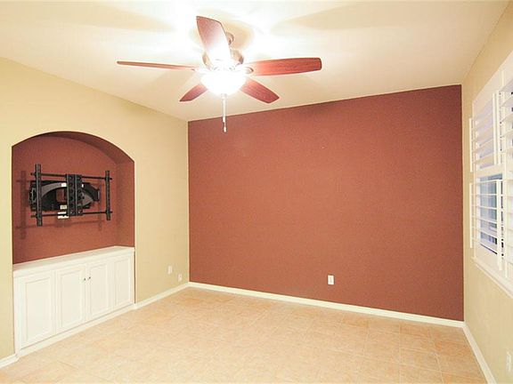 3rd image of 16543 Cairngrove Ln