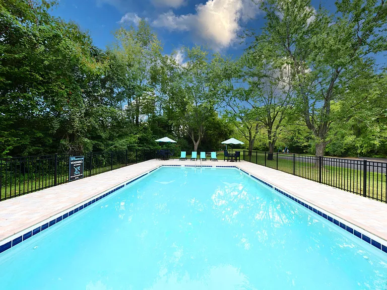 Swimming Pool with Sundeck