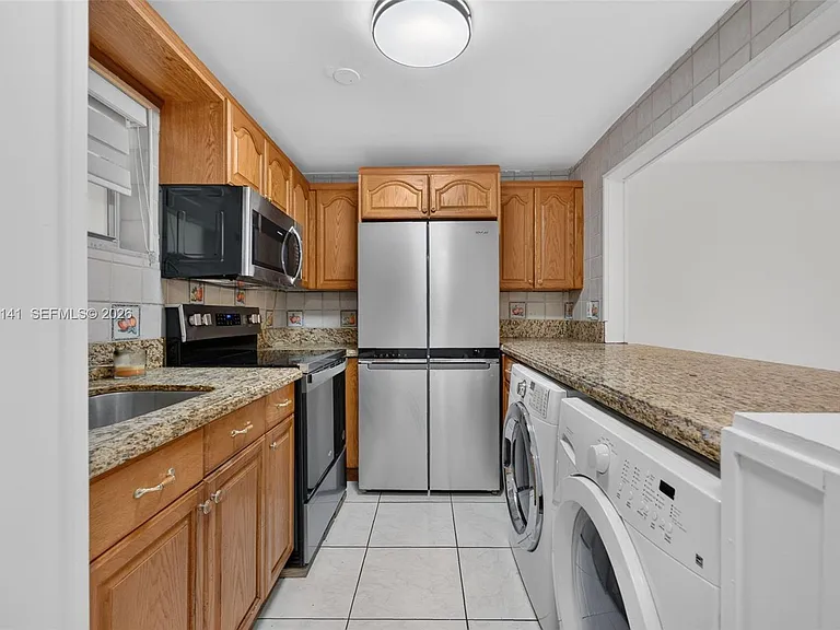 10300 Coral Way #C25 — Photo 6