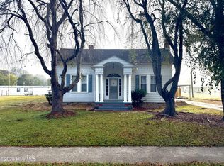 203 S Main St, Lucama, NC 27851