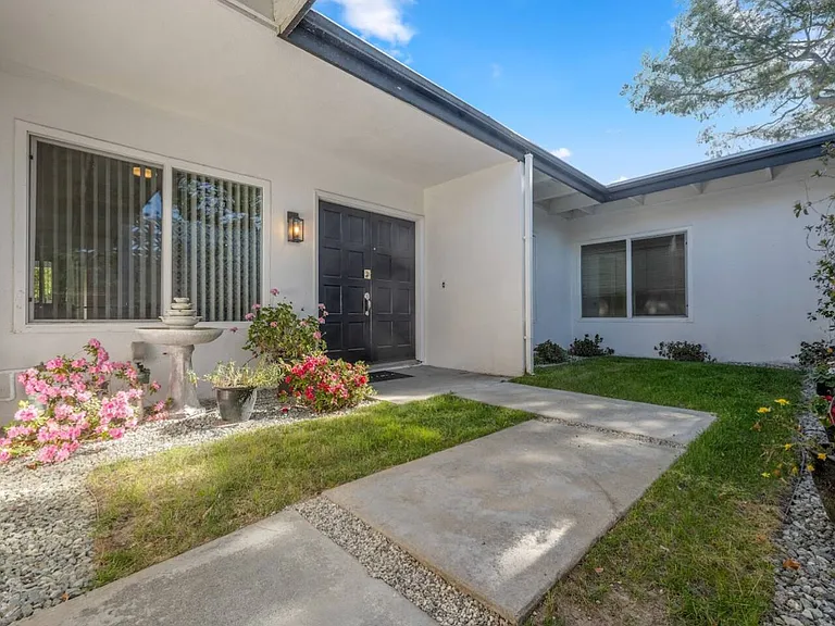 6831 Wexford Pl — Photo 27