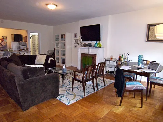 Rented by Town Residential | media 14