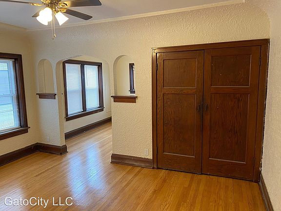4th image of 6126 W Burnham St APT 7