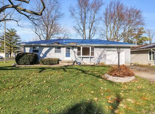 310 W Linden St, Tolono, IL