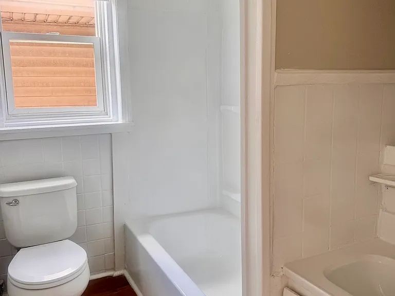 352 E Main St #2 — Photo 5