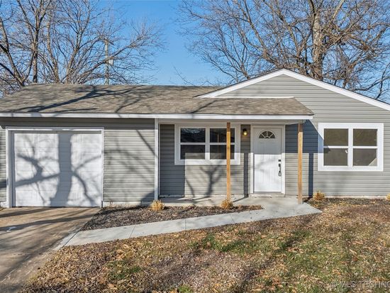 19547 E 1st Pl, Tulsa, OK 74108