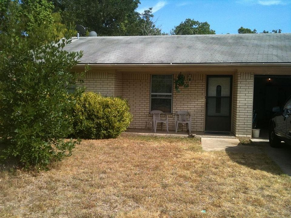 2nd image of 2717 Inwood Rd