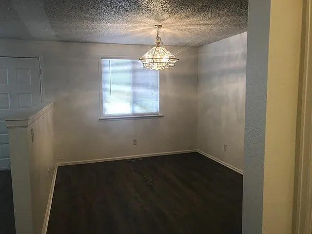 1732 Cambridge Dr — Photo 6