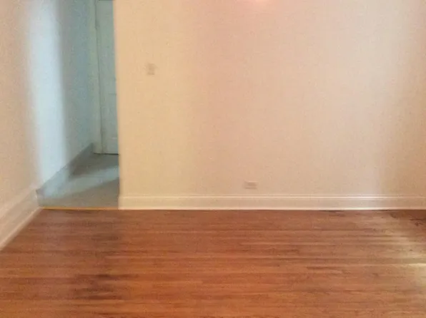 2737 W Washington Blvd, Chicago, IL 60612