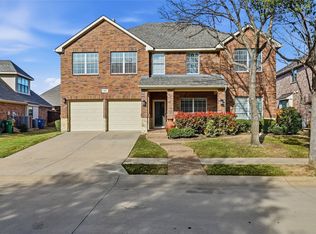 851 Branch Crossing, Lantana, TX 76226