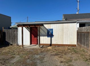 1032 1/2 Bethel Dr #B, Eugene, OR