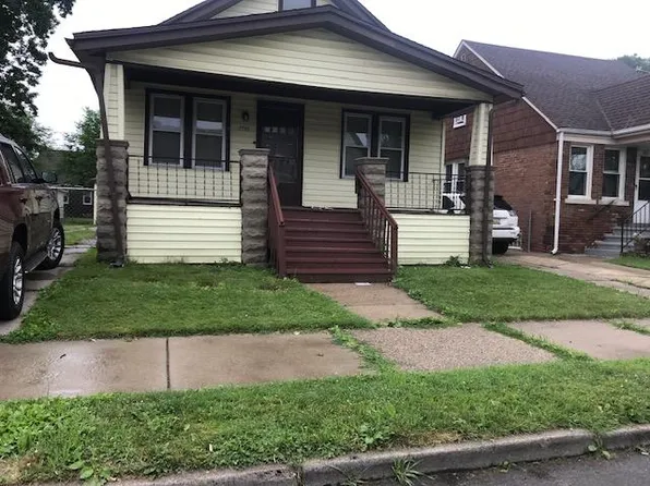 7705 Steadman St, Dearborn, MI 48126