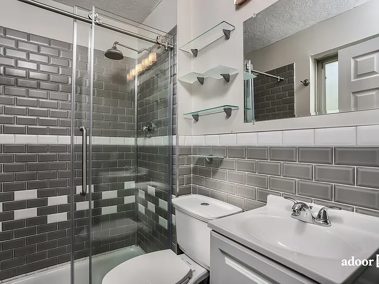 2140 Danelle Dr — Photo 10