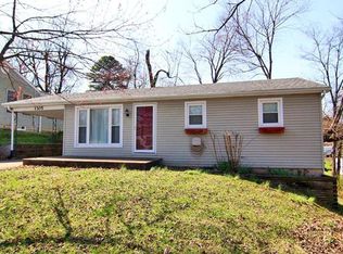 1305 Perry Ave, Cape Girardeau, MO 63701