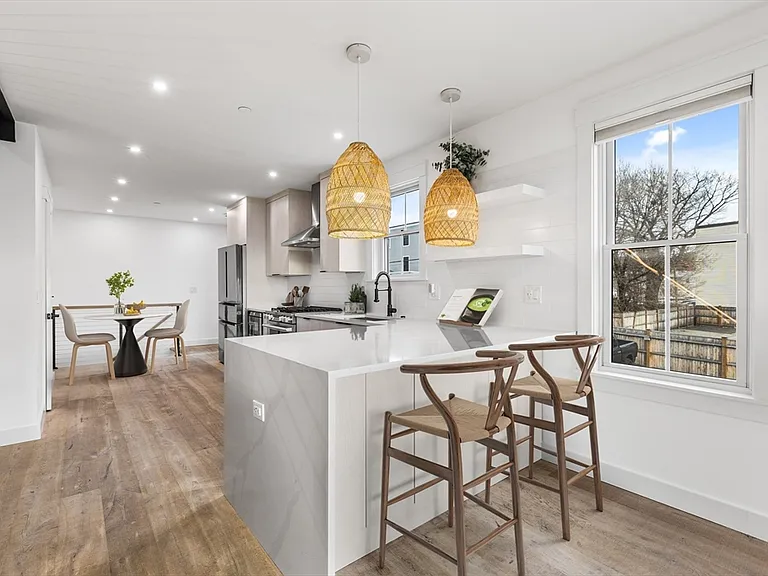 360 Athens St #360 — Photo 3