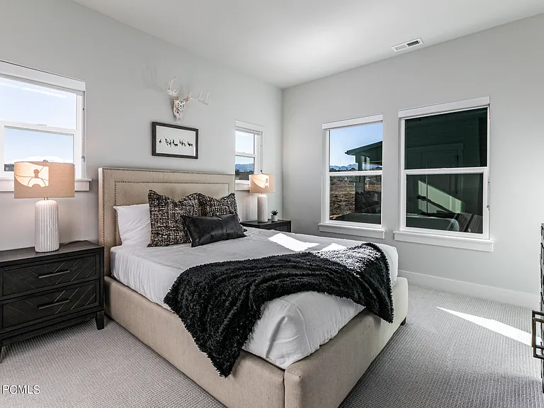 6518 Purple Poppy Ln — Photo 16