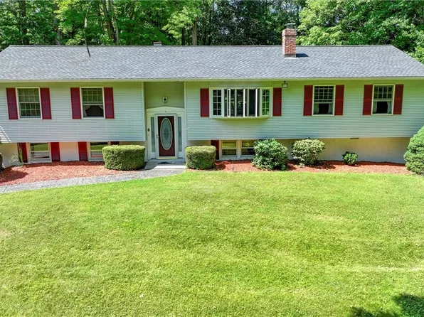 687 Orrs Mills Road, New Windsor, NY 12553