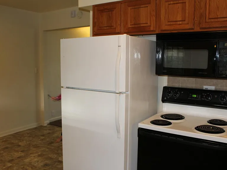 kitchen to dining area