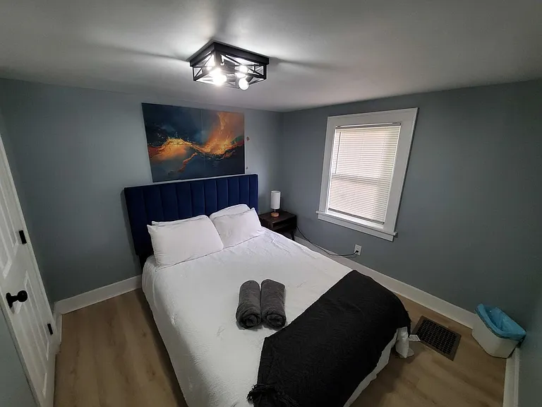 4207 Albany St — Photo 8