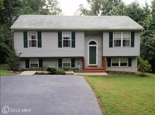 903 Spur Ct, Lusby, MD 20657
