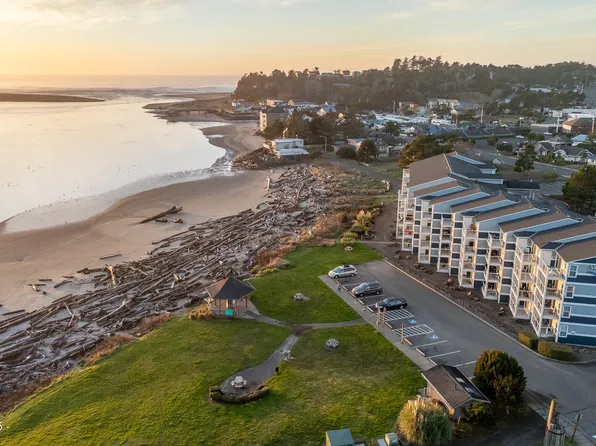 5201 SW Highway 101 #214, Lincoln City, OR 97367