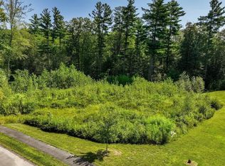 7 Quigley Rd, Southampton, MA 01073